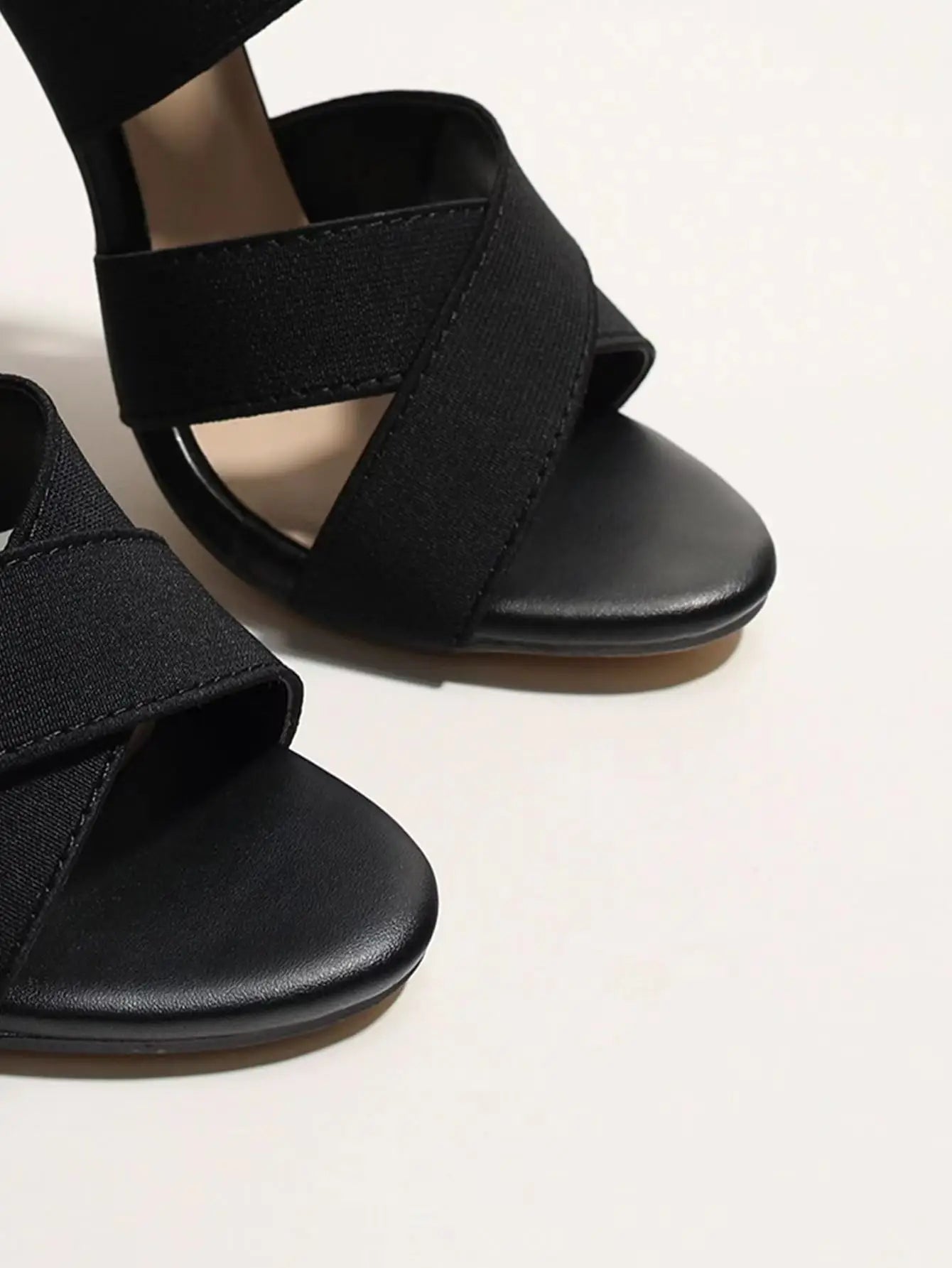 Sandales Gladiator Élégantes