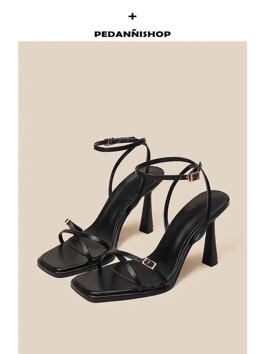 Stilettos Noirs Design