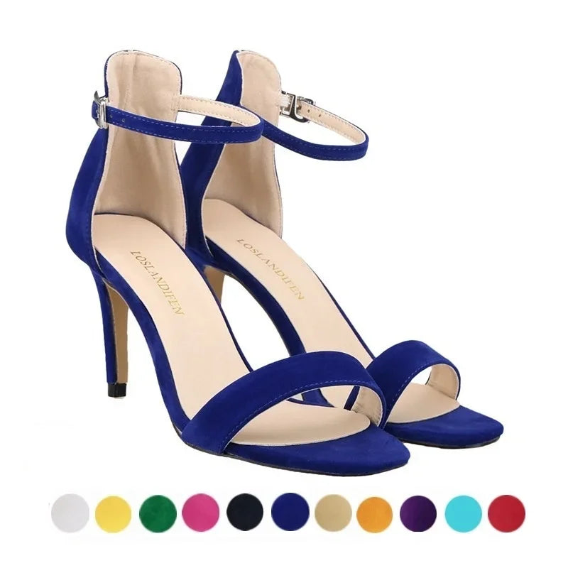 Élégance Rouge Stiletto