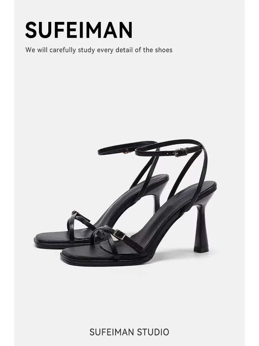 Stilettos Noirs Design